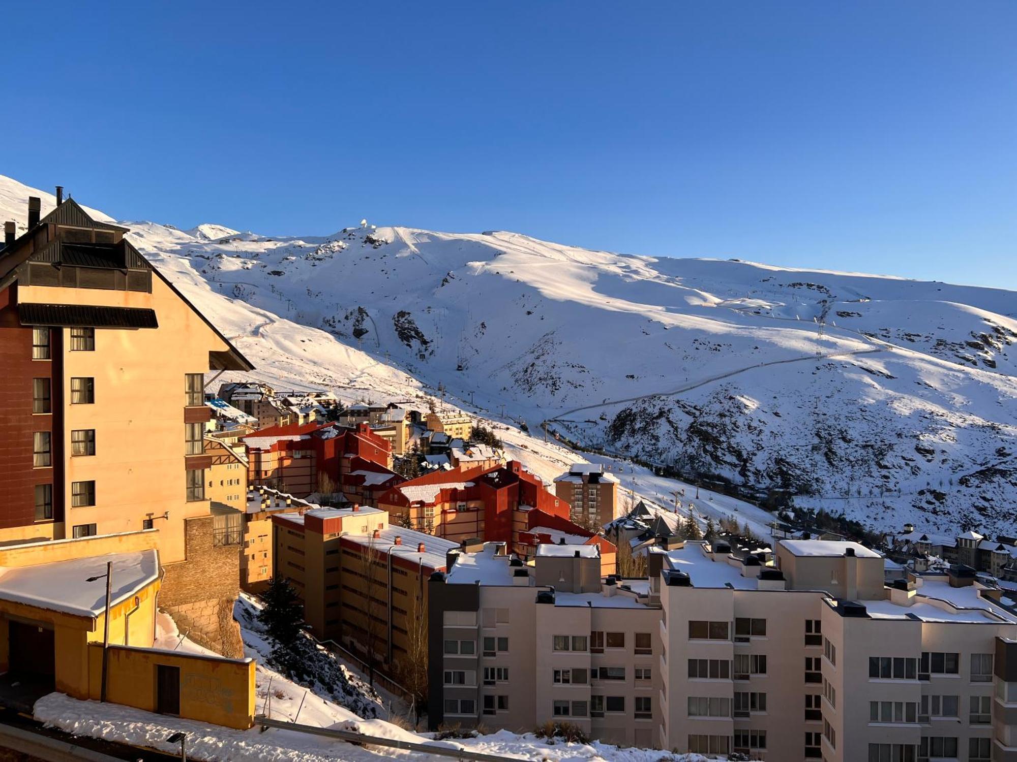 Sierra Nevada Apartamento, Ideal Para Grupos, Aparcamiento En La Puerta Y Con Impresionantes Vistas Экстерьер фото